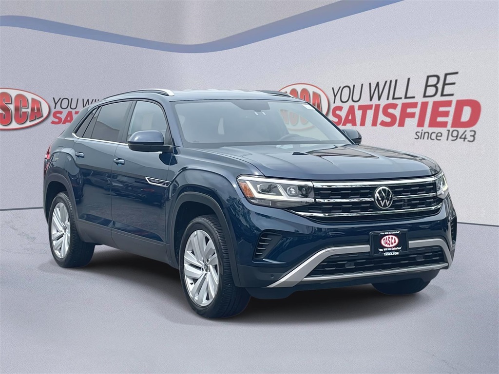 Used 2021 Blue Volkswagen 2.0T SE w/Technology image 1