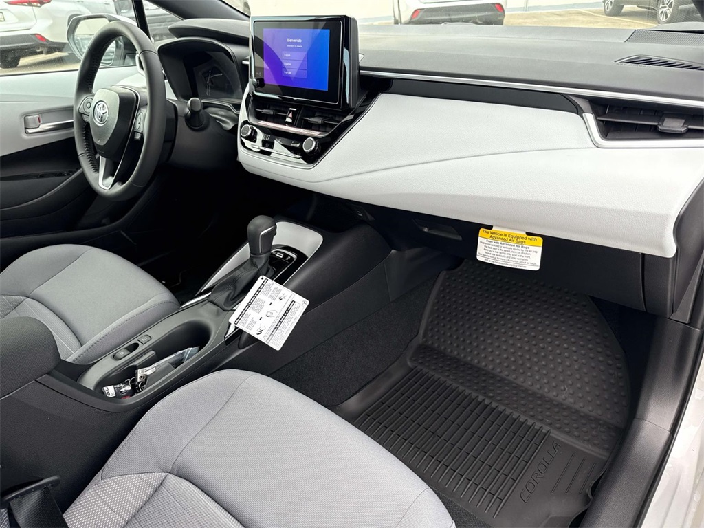 2026 Toyota Corolla SE photo 11