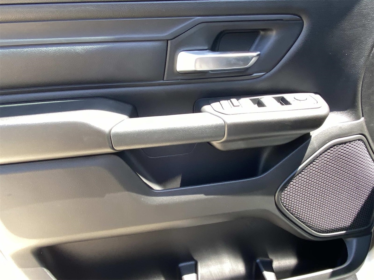 2025 Ram 1500 Tradesman photo 25