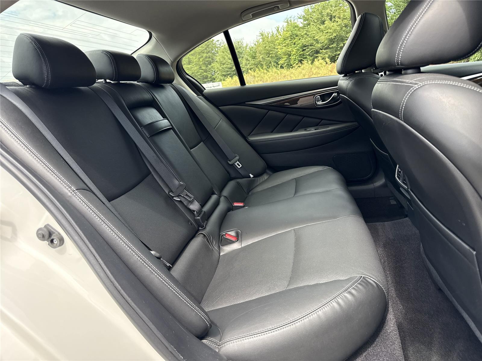 2018 Infiniti Q50 3.0t LUXE photo 24