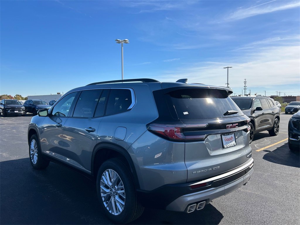 2026 GMC ACADIA - Image 5