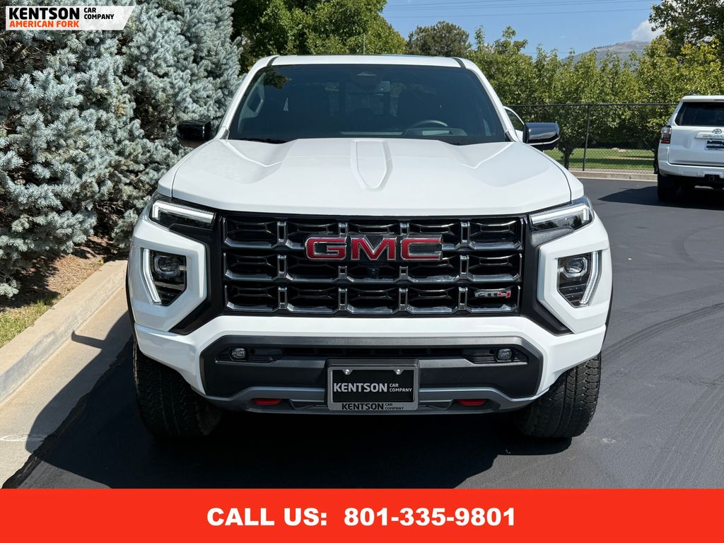 2024 Gmc Canyon AT4 photo 2
