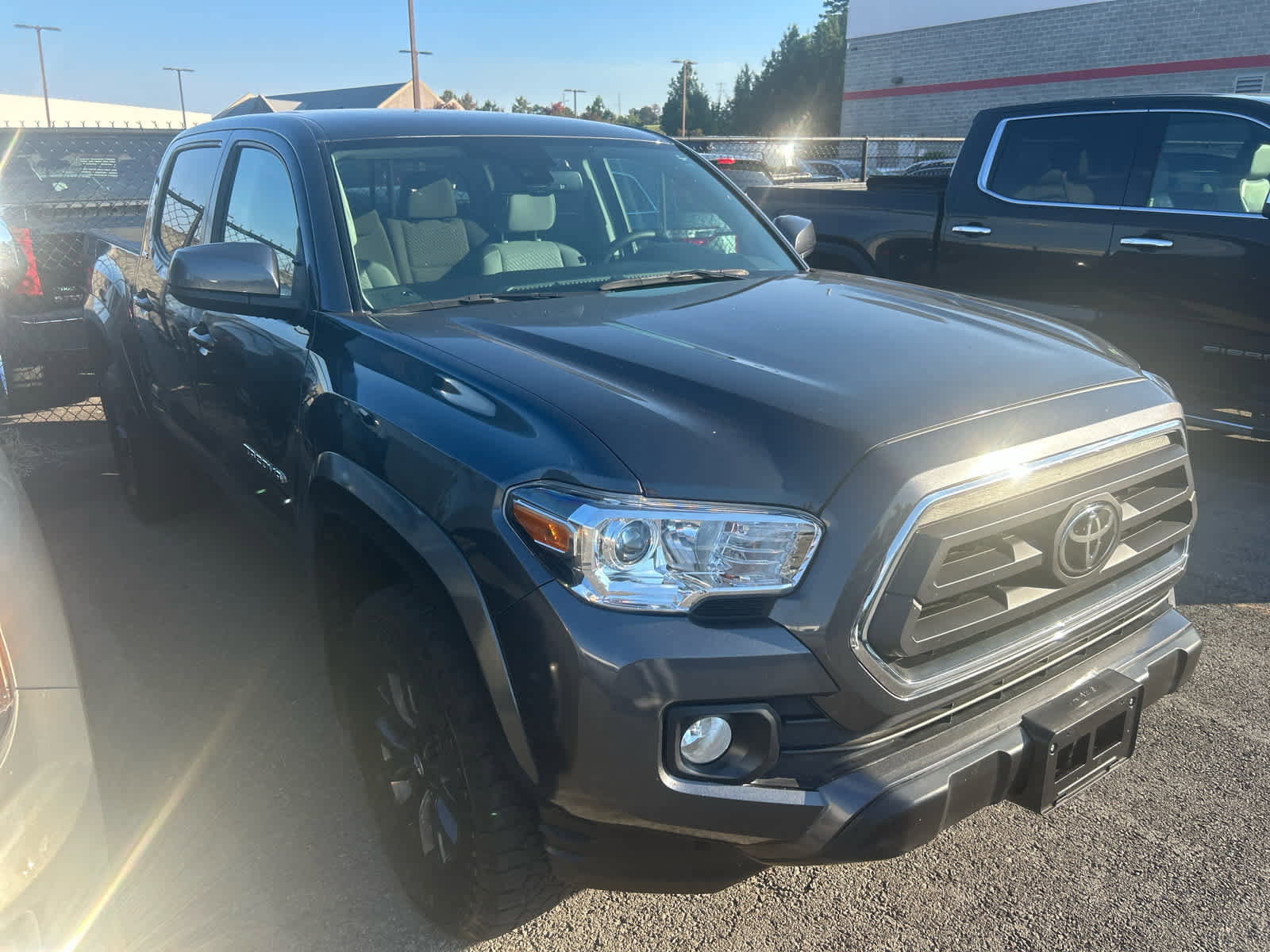 Used 2023 Toyota Tacoma SR5 with VIN 3TYAZ5CN6PT034602 for sale in Little Rock