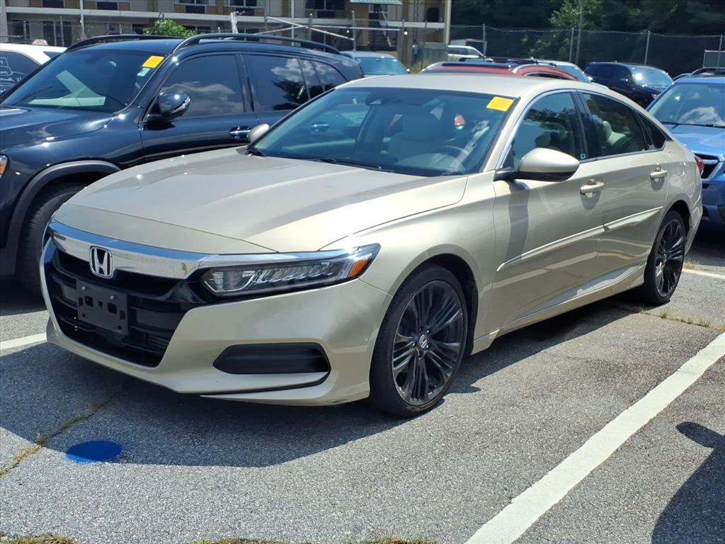 2019 Honda Accord LX photo 2