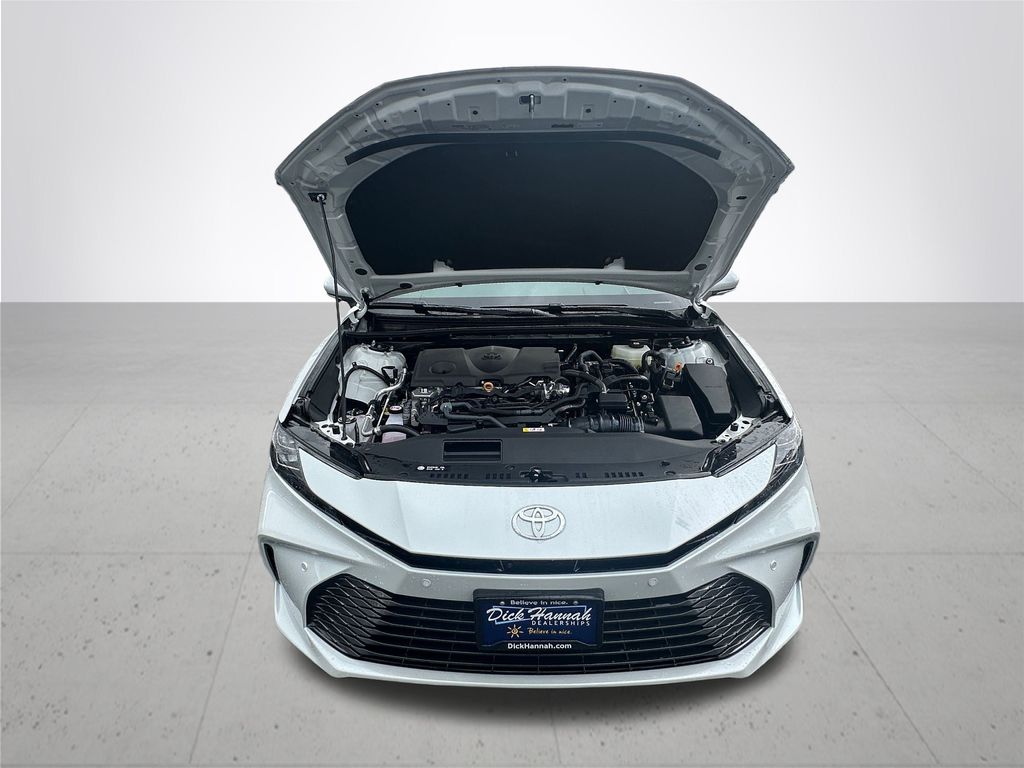 2026 Toyota Camry XLE photo 4