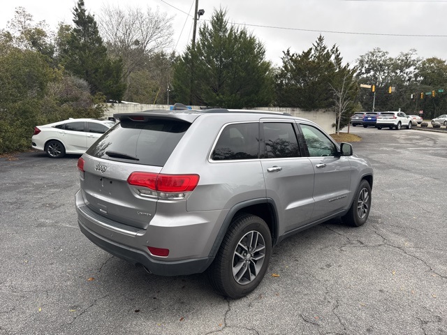 2017 Jeep Grand Cherokee Limited photo 3