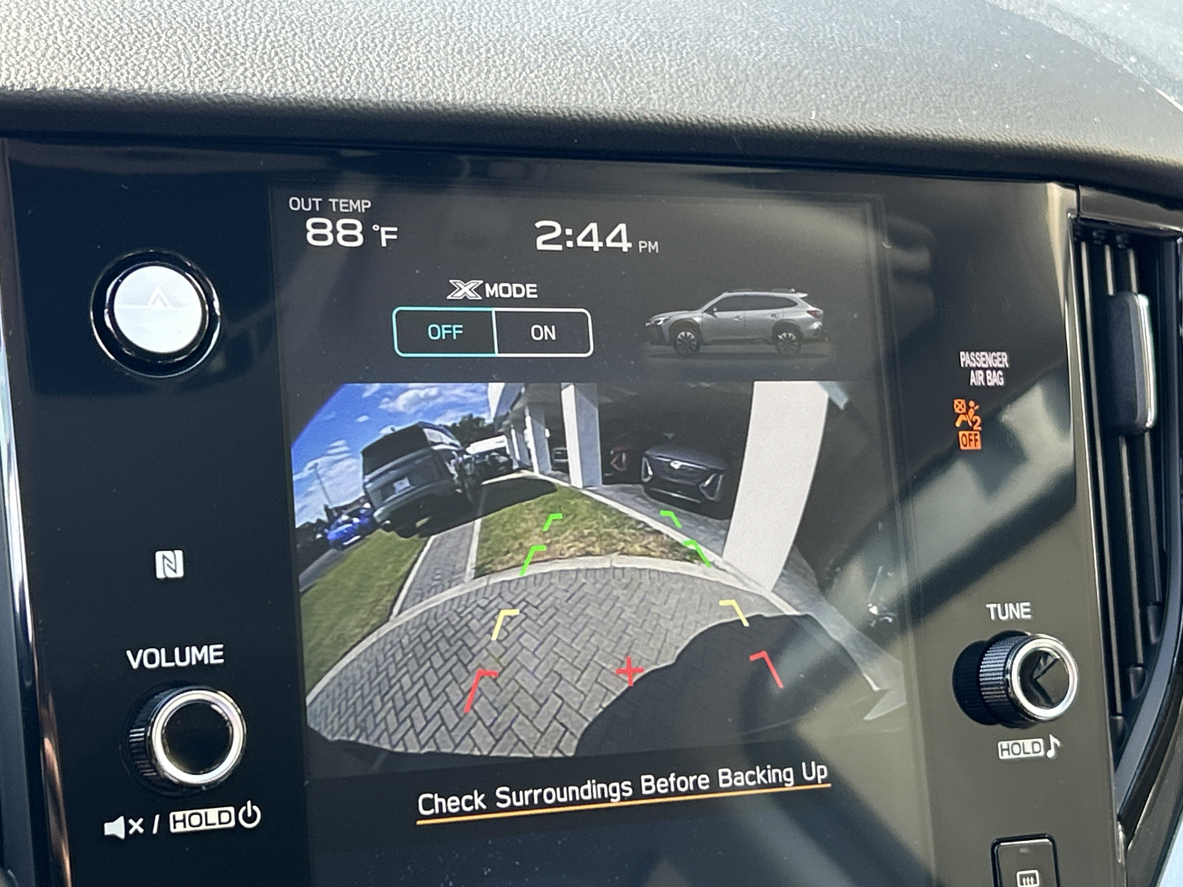 2025 Subaru Outback Premium photo 2