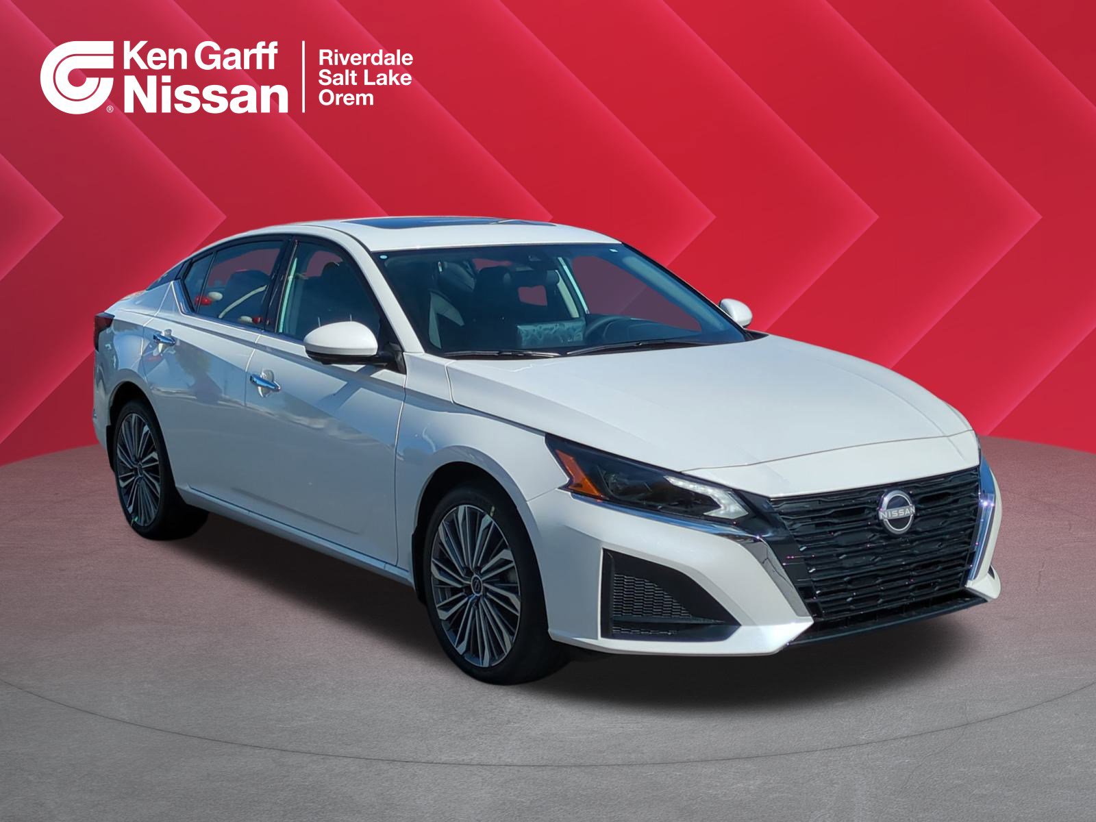 2025 Nissan Altima SL's photo