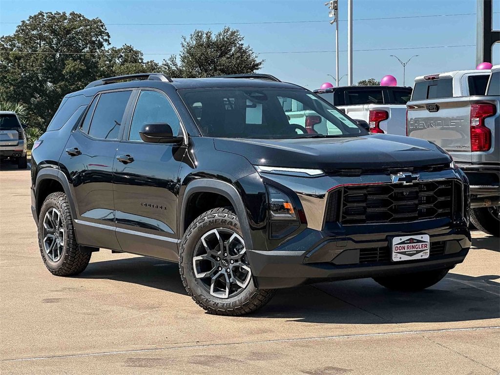 2026 Chevrolet Equinox ACTIV photo 2