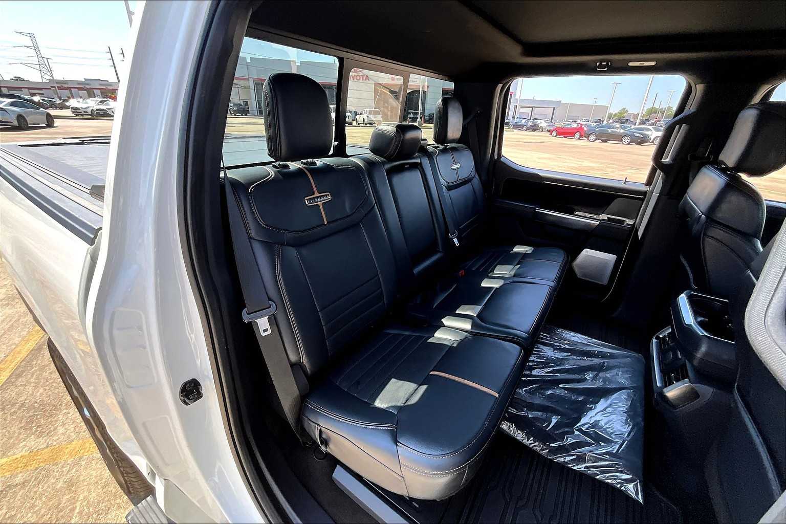 2022 Ford F-150 Platinum photo 20