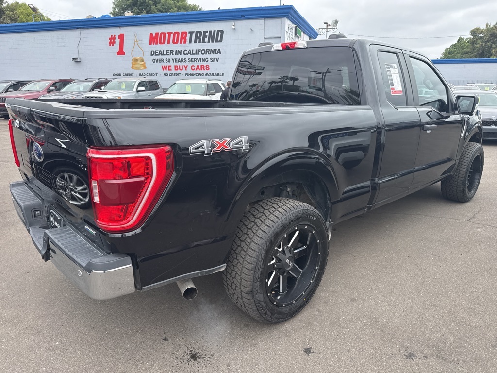 2022 Ford F-150 XLT photo 4