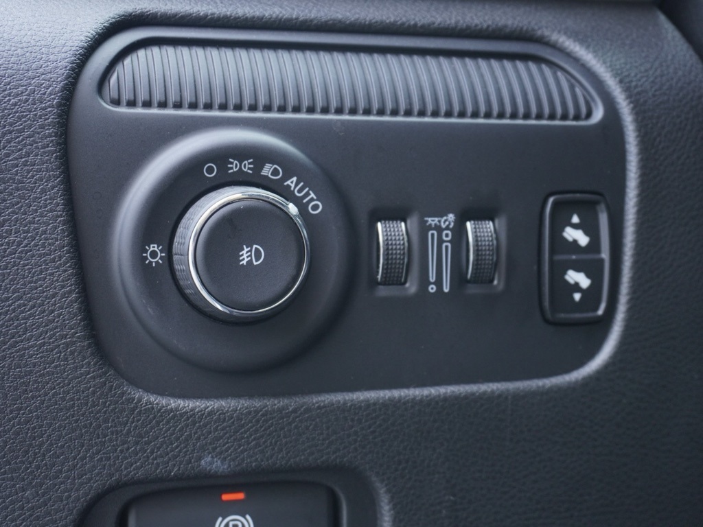 2024 Jeep Wagoneer Series II photo 12