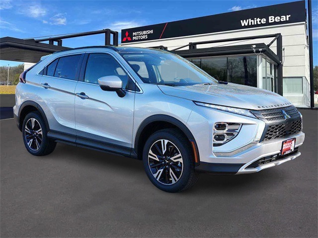 2026 Mitsubishi Eclipse Cross SE's photo