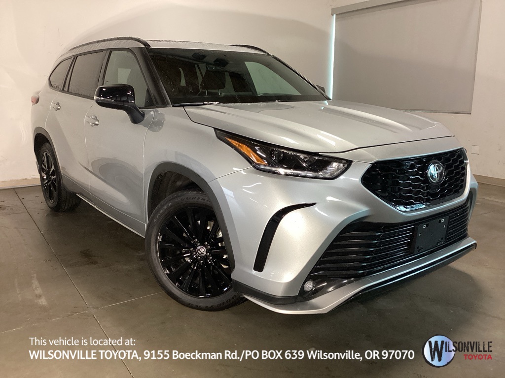 2023 Toyota Highlander XSE's photo