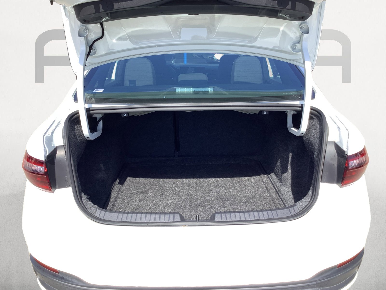 2025 Volkswagen Jetta Sport photo 10