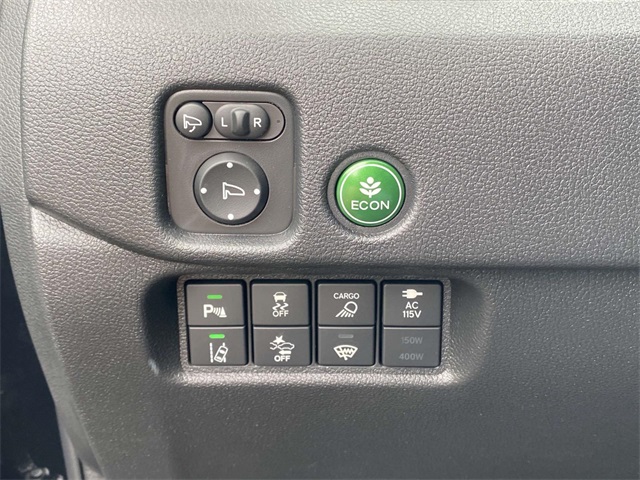 2025 Honda Ridgeline Black Edition photo 17