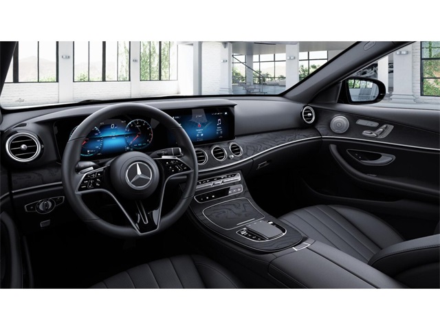 2022 Mercedes Benz E 350 photo 3