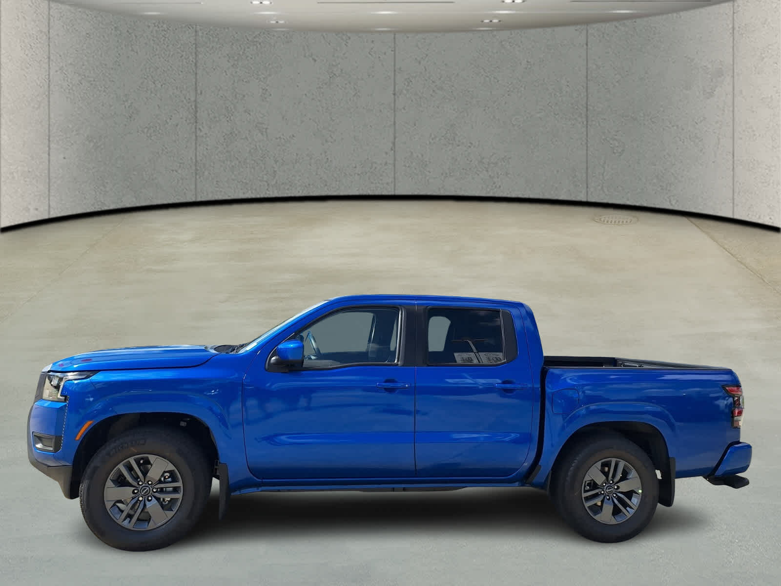 2026 Nissan Frontier Crew Cab SV photo 2