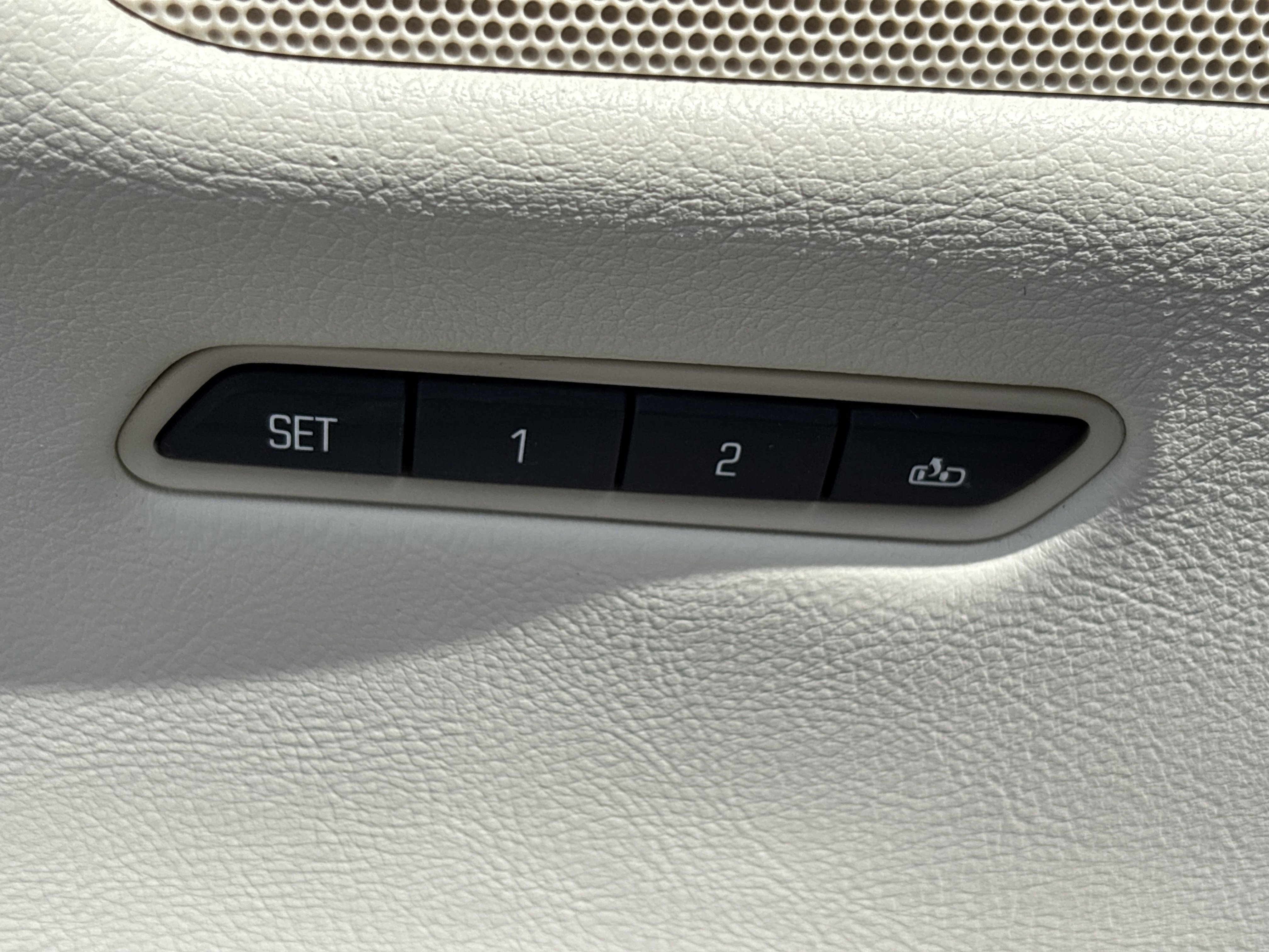 2018 Cadillac XT5 Premium Luxury photo 15