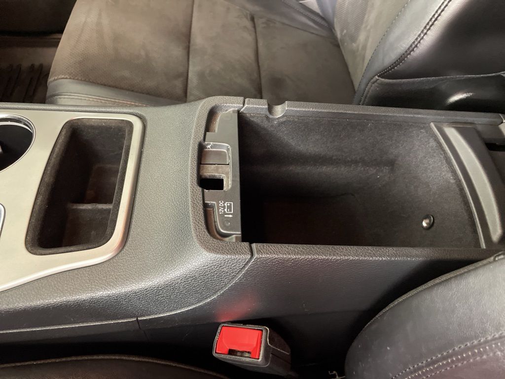 2020 Jeep Grand Cherokee Altitude photo 34
