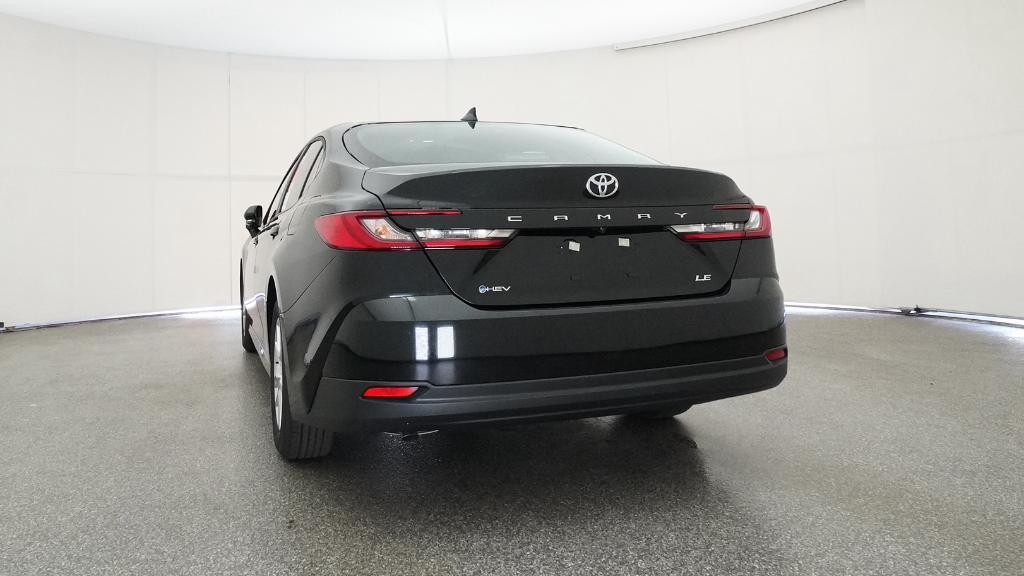 2026 Toyota Camry LE photo 15