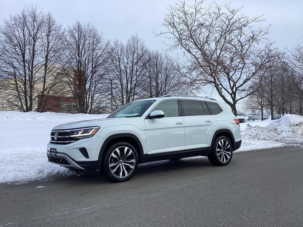 Used 2021 Volkswagen Atlas SEL Premium with VIN 1V2TR2CA8MC519948 for sale in Kansas City