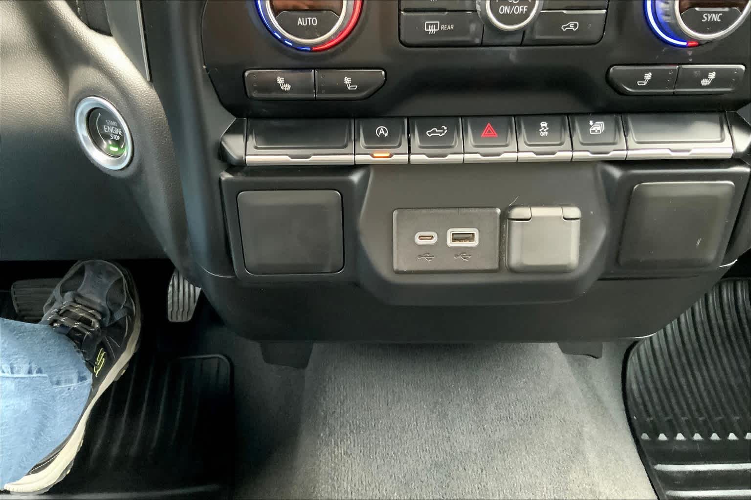 2019 Chevrolet Silverado 1500 LT photo 30