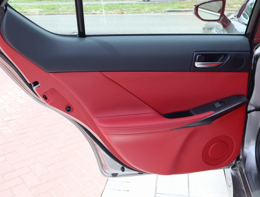 2025 Lexus IS 300 F SPORT photo 25