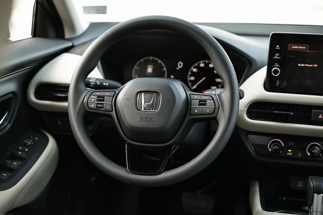 2026 Honda HR-V LX photo 26
