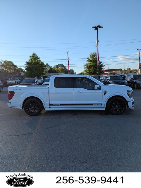 2025 Ford F-150 Lariat photo 4