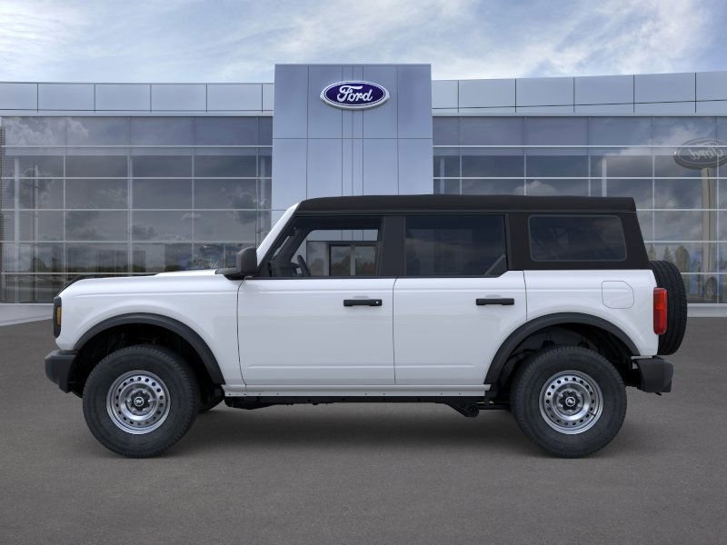 2025 Ford Bronco Base photo 3