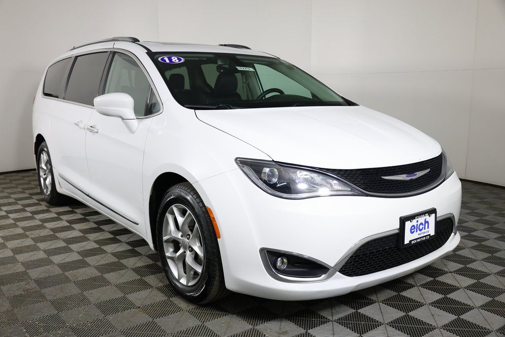 2018 Chrysler Pacifica Touring-L Plus
