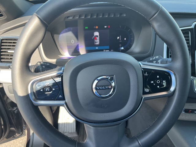 2024 Volvo XC90 Ultimate photo 9