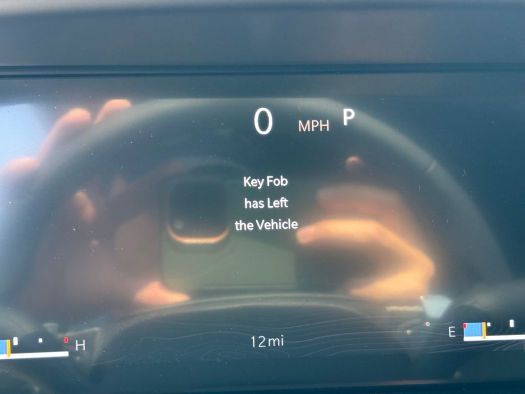 2025 Jeep Grand Cherokee Laredo X photo 16