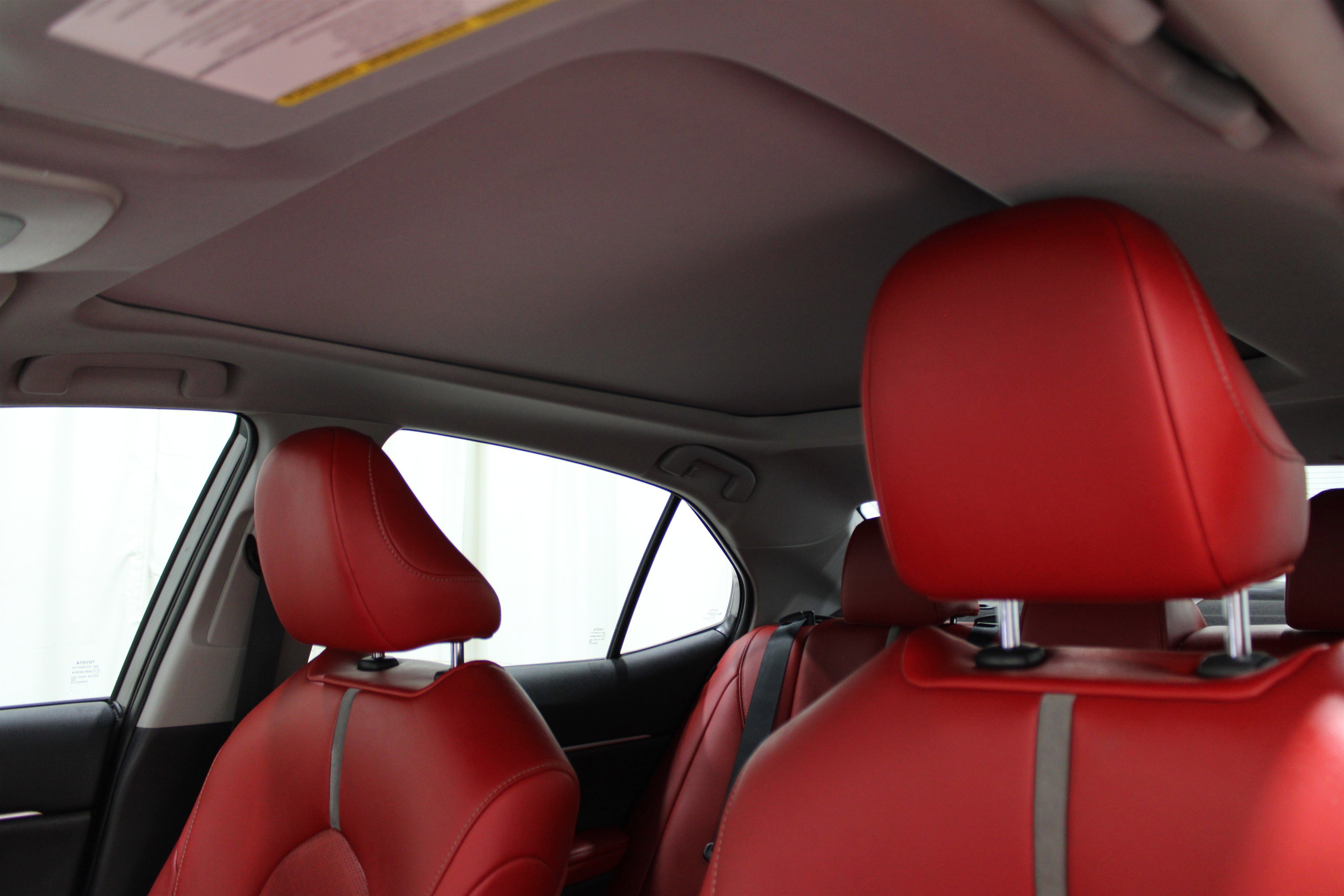2020 Toyota Camry XSE photo 10