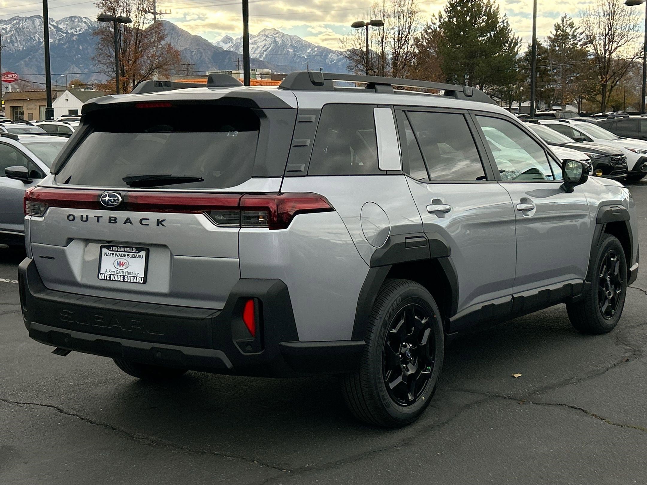 2026 Subaru Outback Limited photo 3