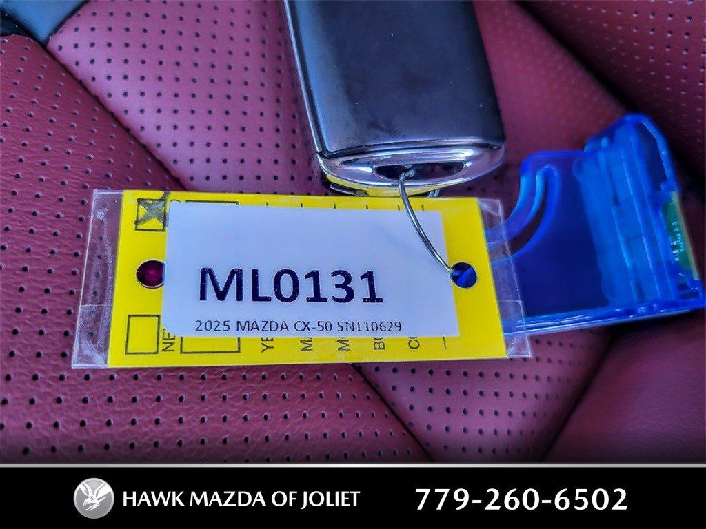 2025 MAZDA CX-50 - Image 25