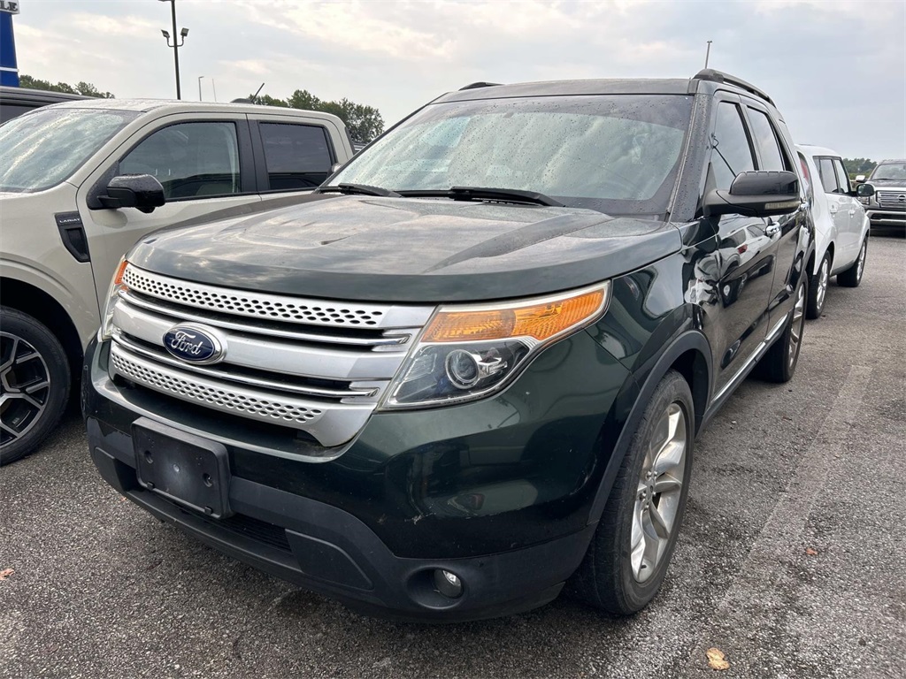 2013 Ford Explorer XLT photo 4
