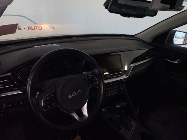 2022 Kia Niro EX Premium photo 11