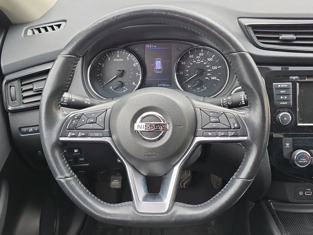 2018 Nissan Rogue SV photo 13