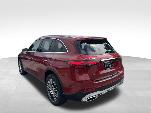 2026 Mercedes Benz GLC 300 4MATIC photo 3