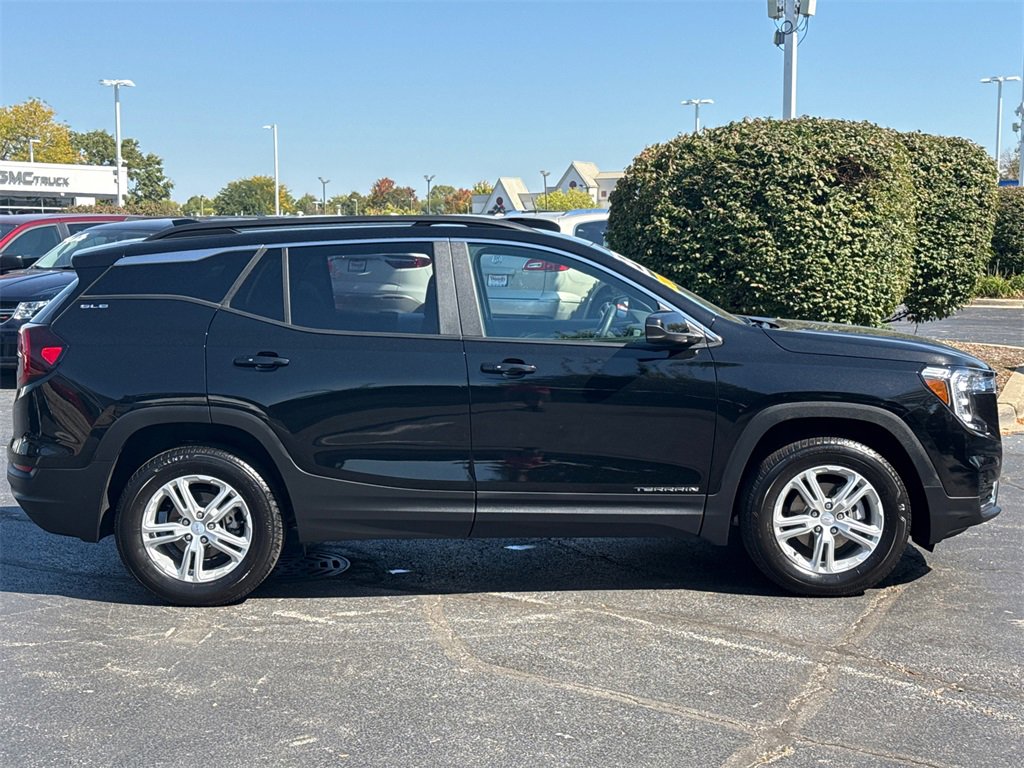 2023 Gmc Terrain SLE photo 8