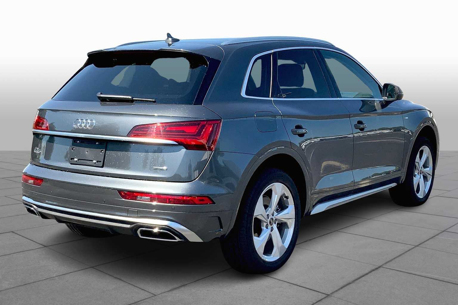 2024 Audi Q5 S line Premium Plus photo 12