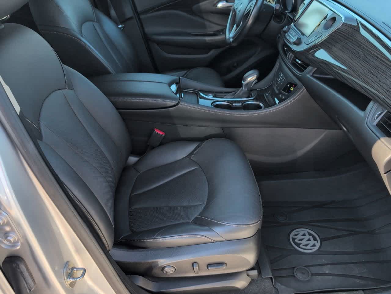 2018 Buick Envision Essence photo 13