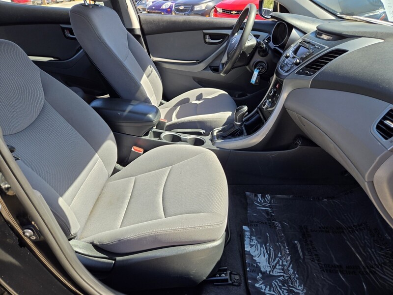 2016 Hyundai Elantra SE Value Edition Sport Limited photo 11