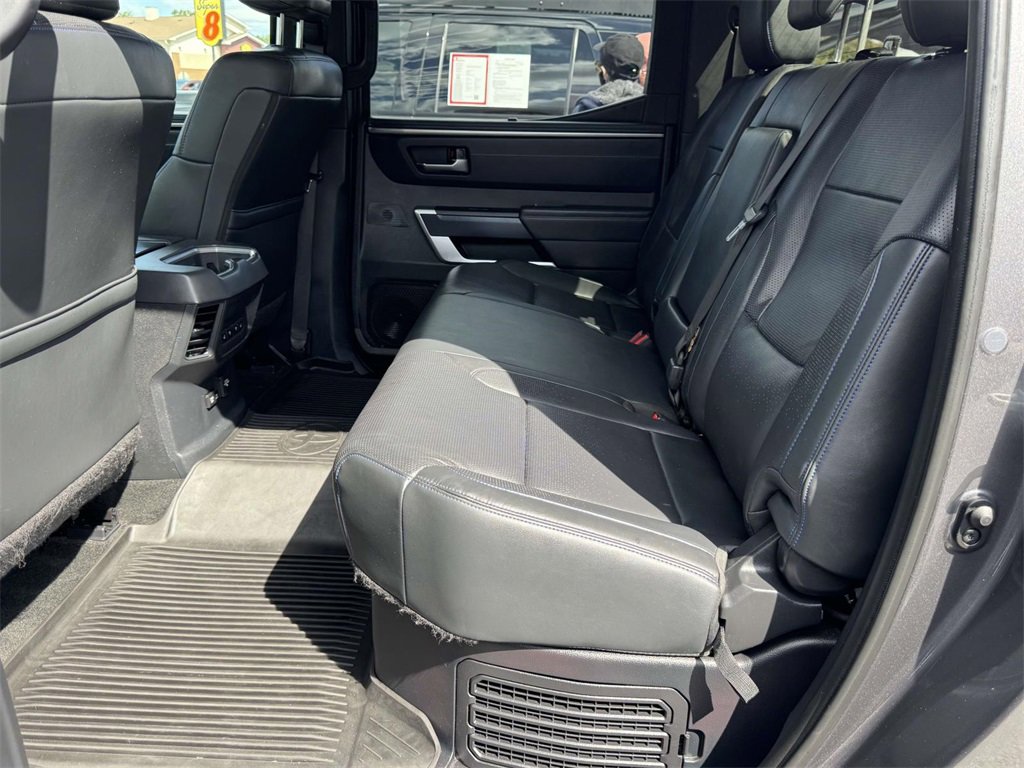 2023 Toyota Tundra Platinum CrewMax photo 13