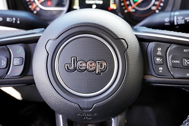 New 2025 Granite Crystal Metallic Clear-Coat Exterior Paint Jeep Willys image 44