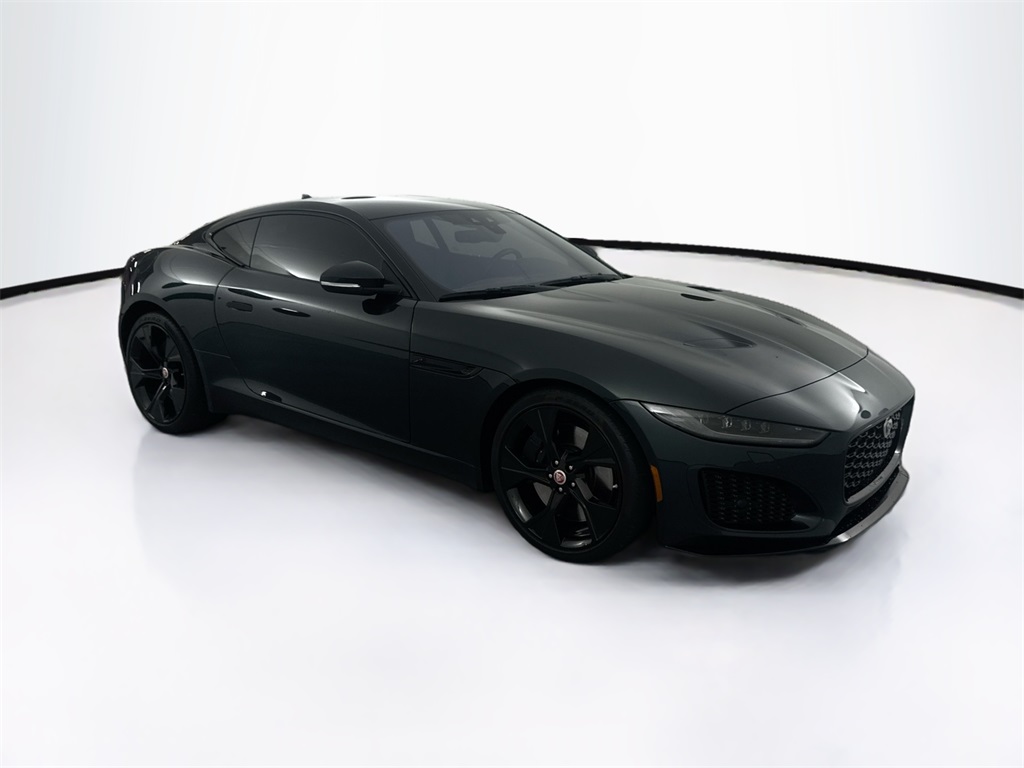 2022 Jaguar F-TYPE P450 photo 3