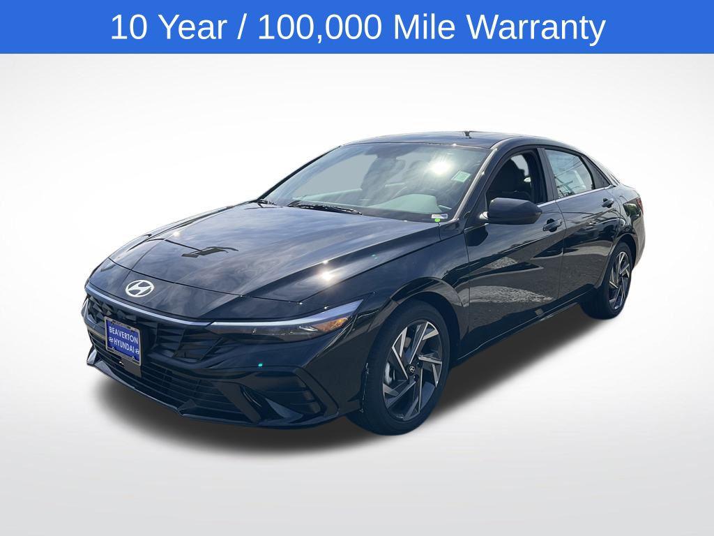 2025 Hyundai Elantra SEL Convenience photo 5