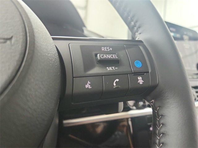 2025 Nissan Pathfinder SL photo 20